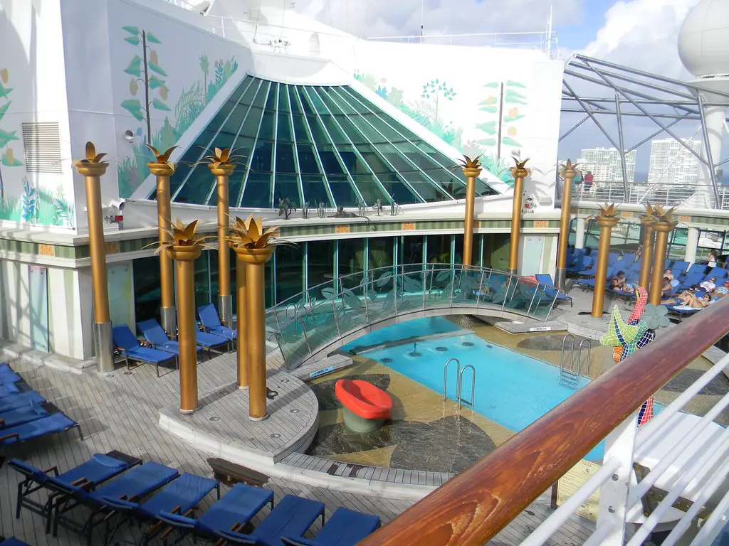 The Solarium, an adult's only area on Royal Caribbean's Independence of the Seas