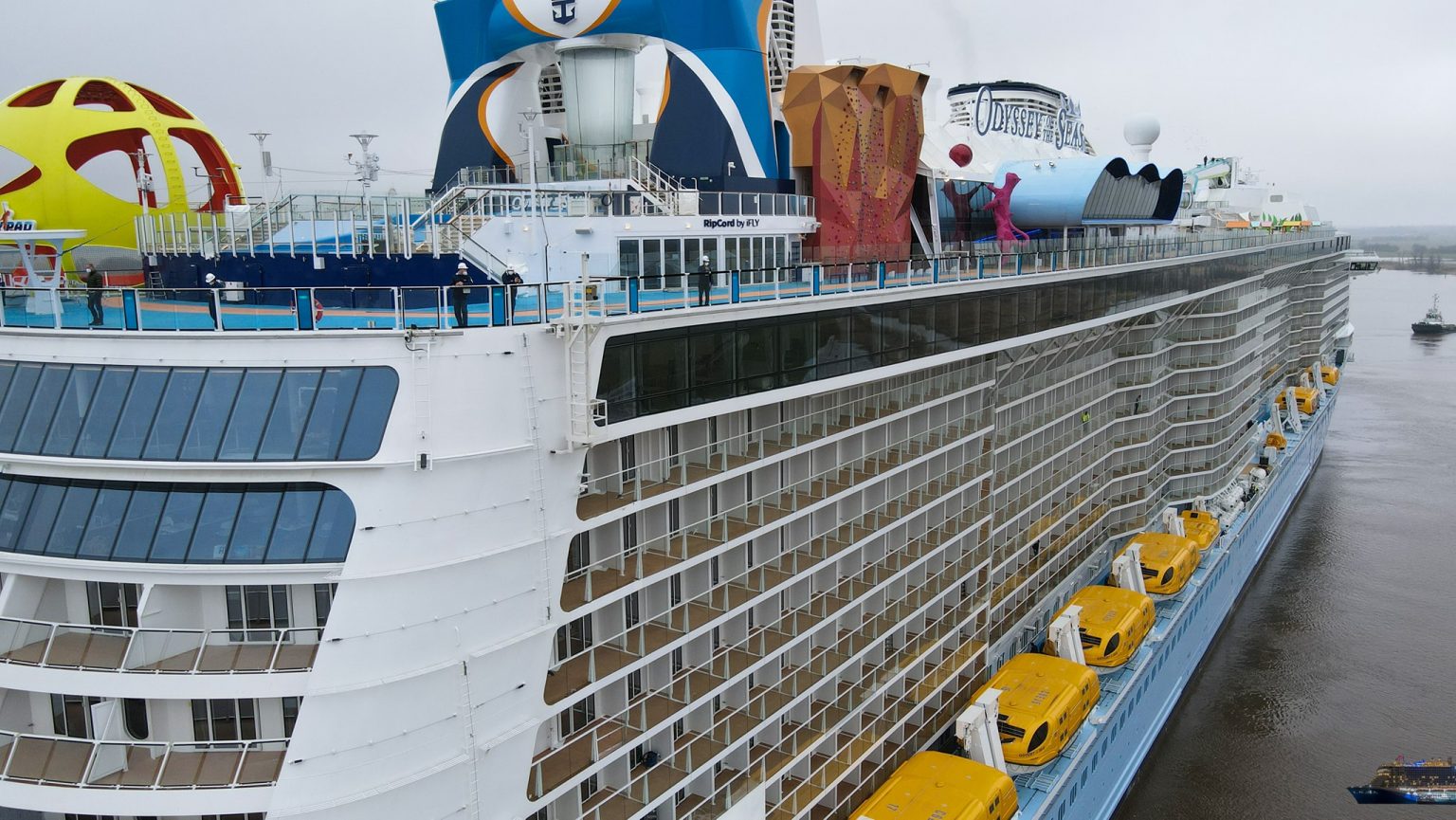 First Pictures Onboard the Odyssey of the Seas - Cruise Spotlight