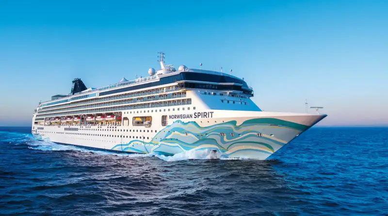 Norwegian Spirit vs Norwegian Jewel - Ship Comparison