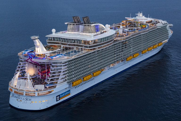 Royal Caribbean Harmony of the Seas cruise ship
