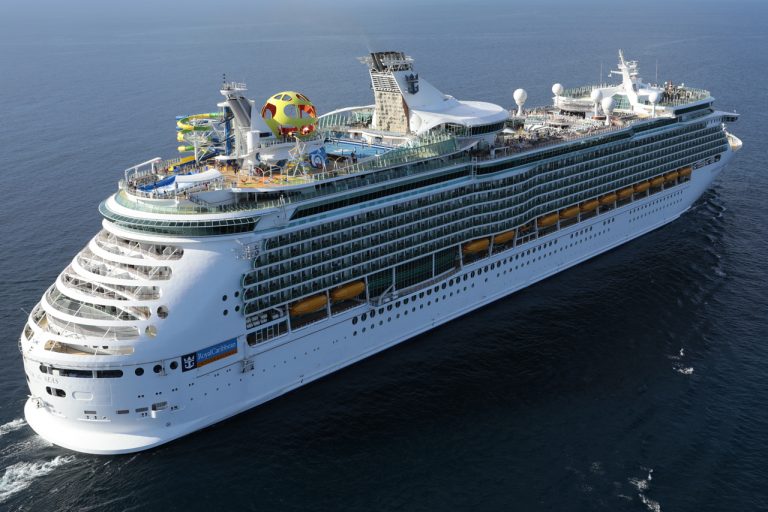 Royal Caribbean Mariner of the Seas cruise ship