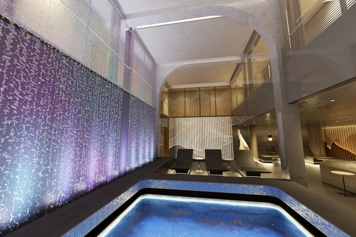 therapy pool and seating on Norwegian Prima and Viva