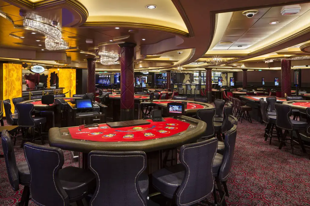 casino royale on Ovation of the Seas