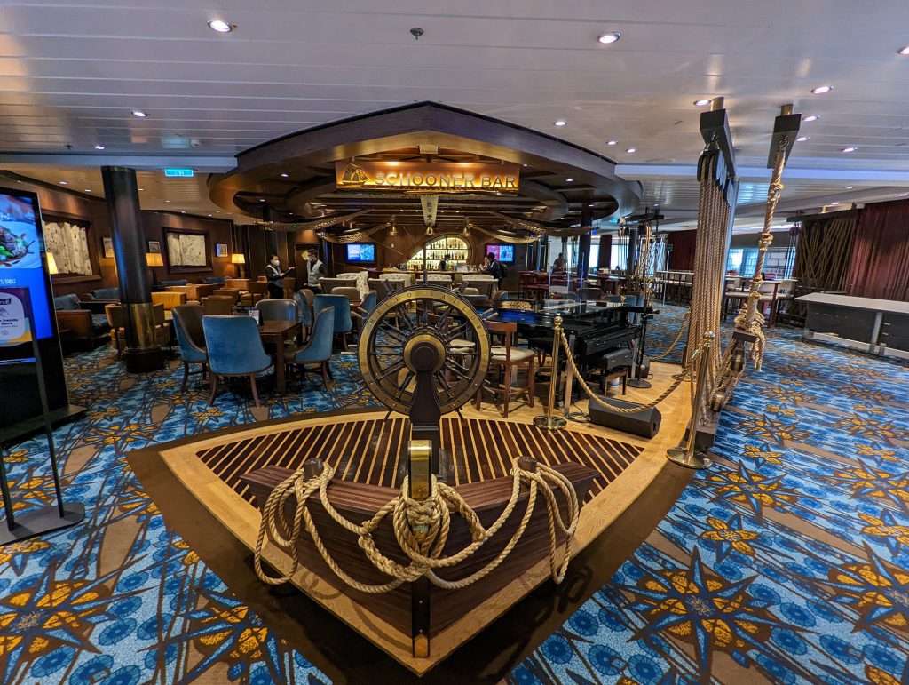 schooner bar on ovation of the seas