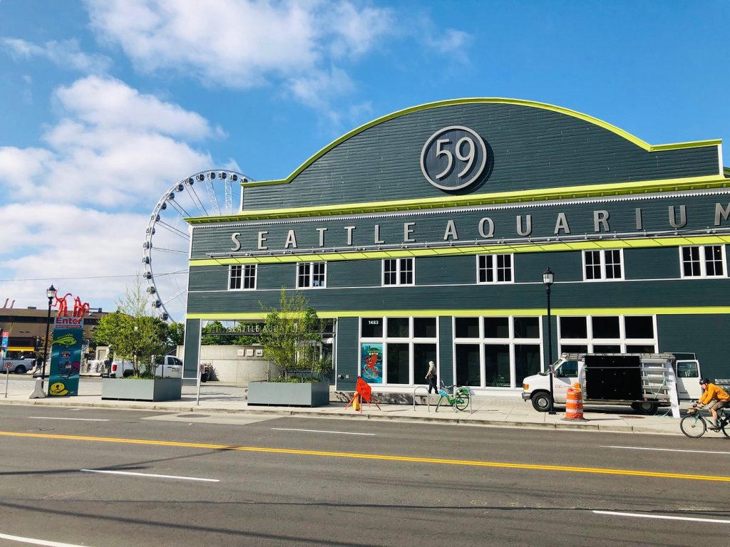 seattle aquarium front