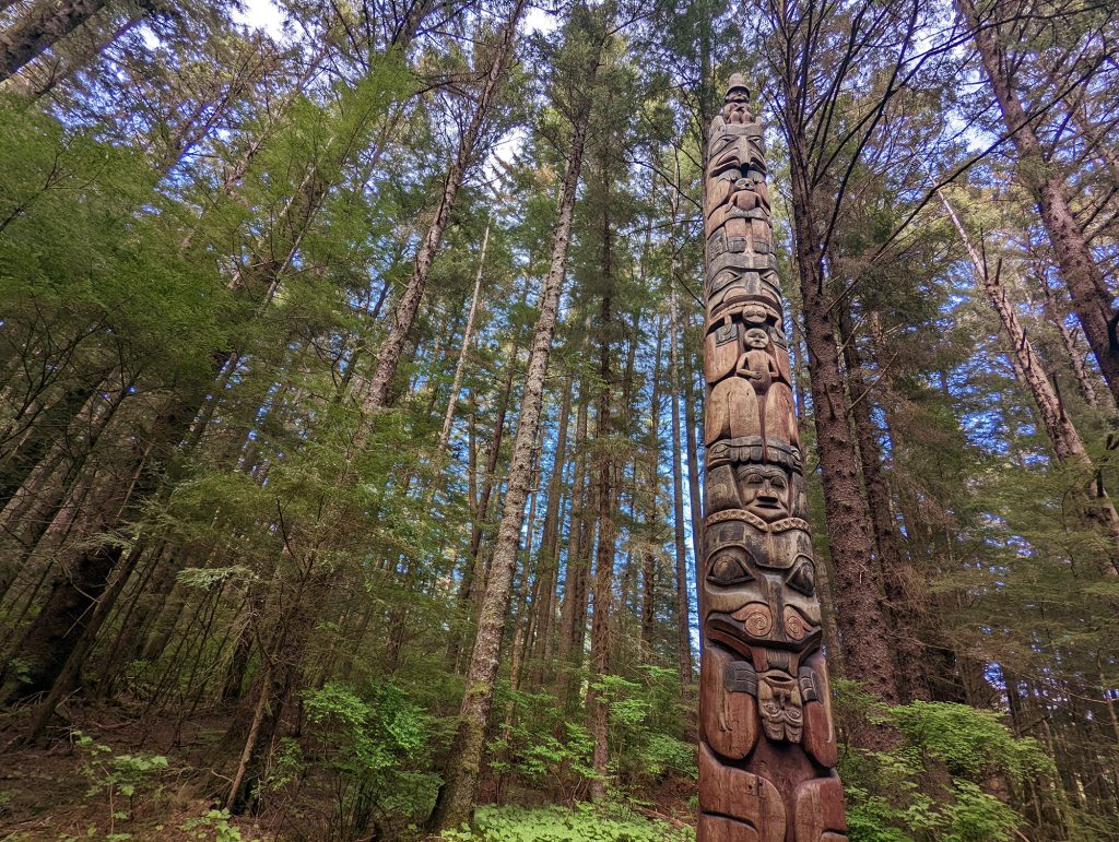 totem pole at sitka national historical park