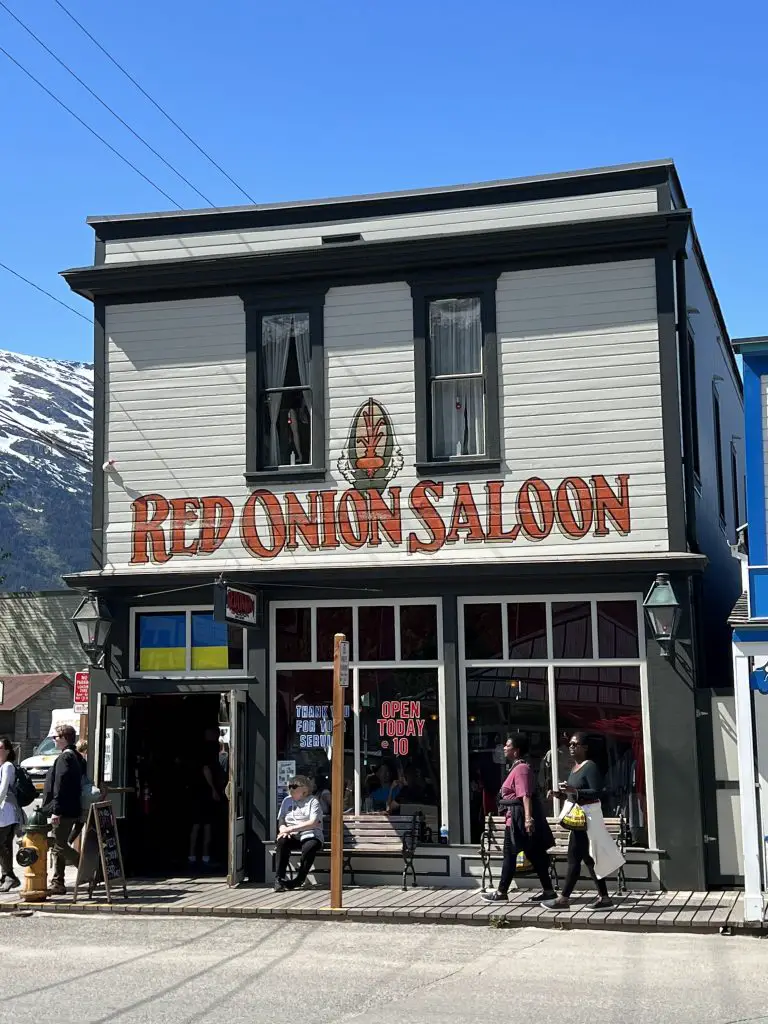 red onion saloon skagway