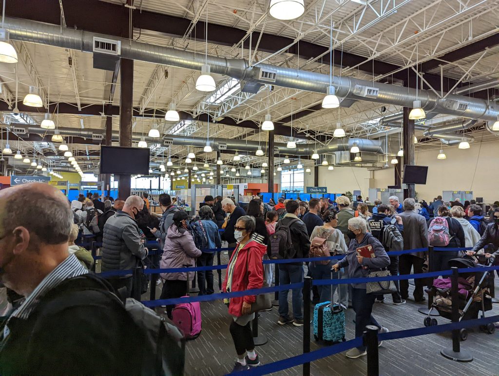 Smith Cruise Terminal Seattle - indoor line