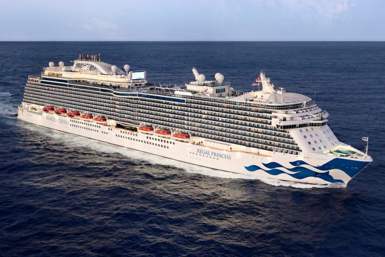 Princess Cruises Regal Princess cruise ship