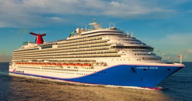carnival dream ship