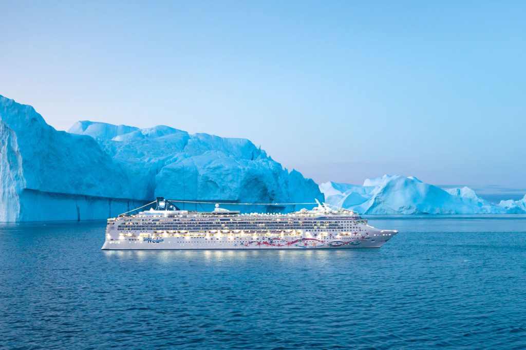 norwegian star in antarctica