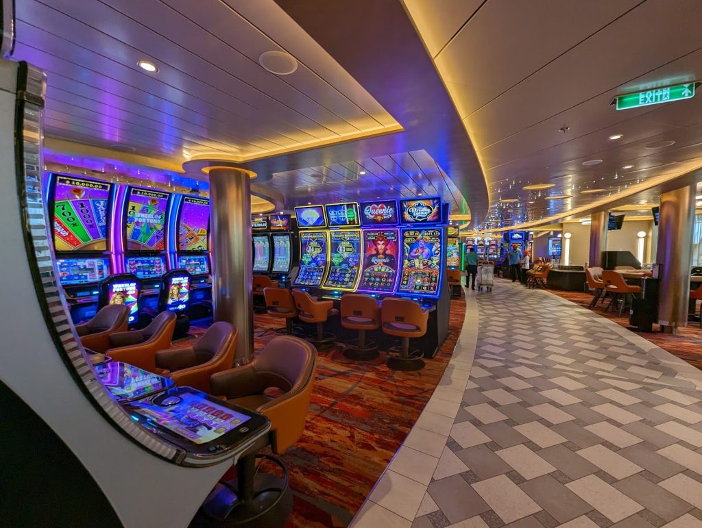 empress casino slot machines