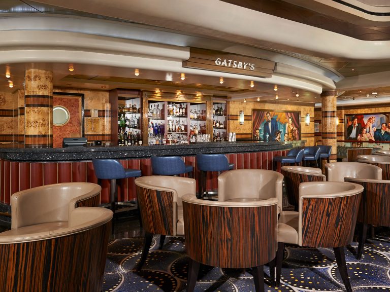 Norwegians Gatsbys Champagne Bar