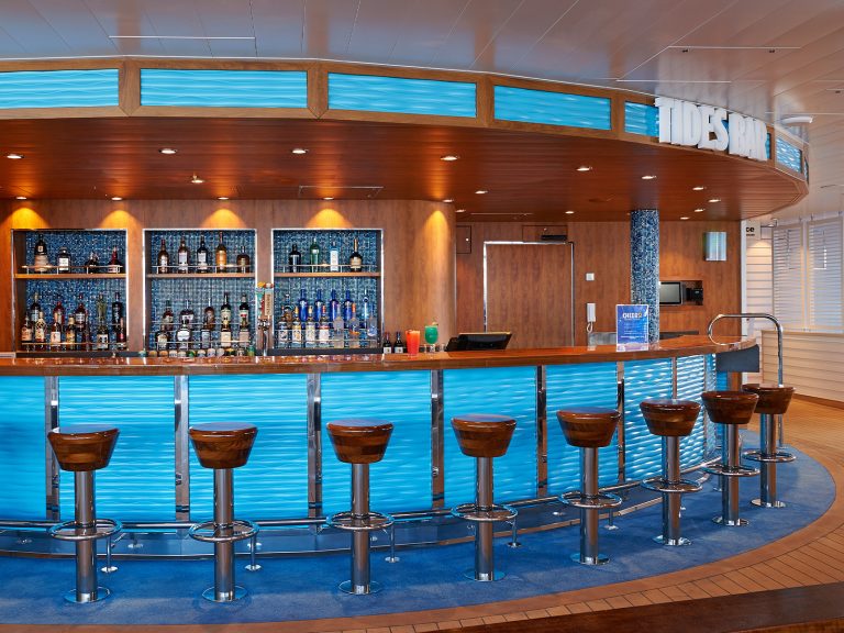 Carnivals Tides Pool Bar