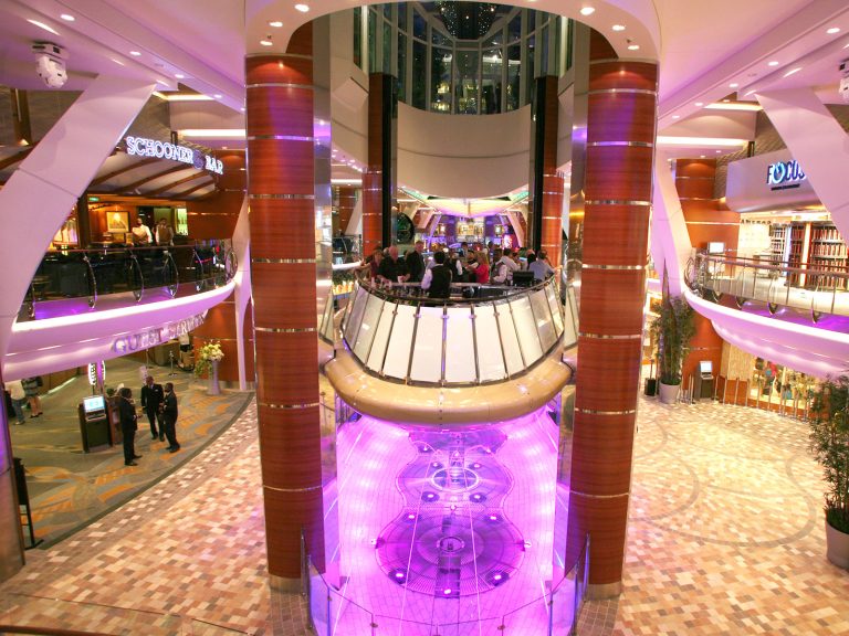 Royal Caribbeans Rising Tide Bar