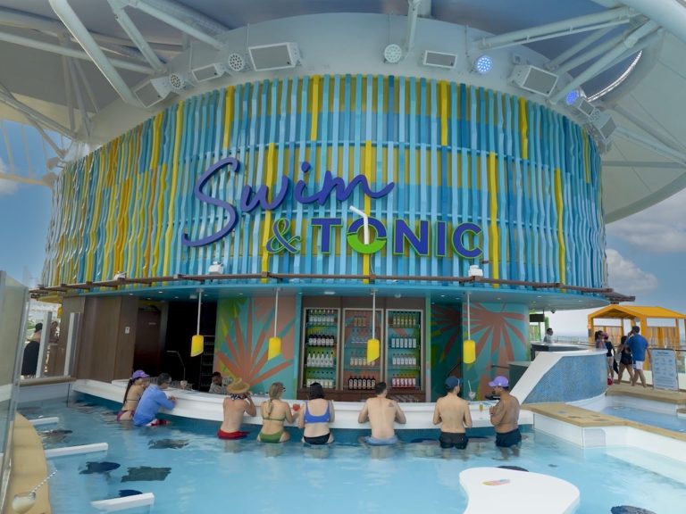 Royal Caribbeans Swim & Tonic