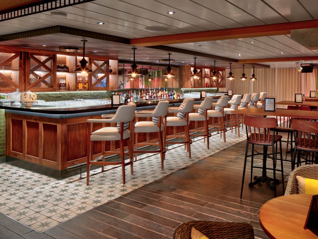 Allure of the Seas vs Utopia of the Seas Ship Comparison