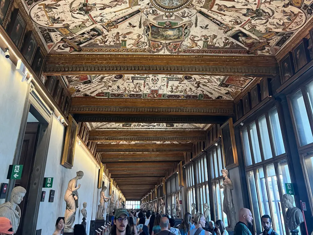 uffizi gallery hallway