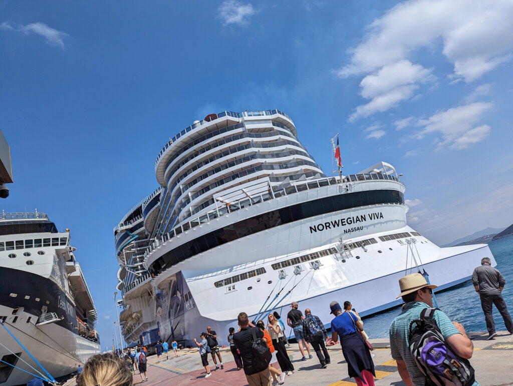 norwegian viva cruise ship in kusadasi