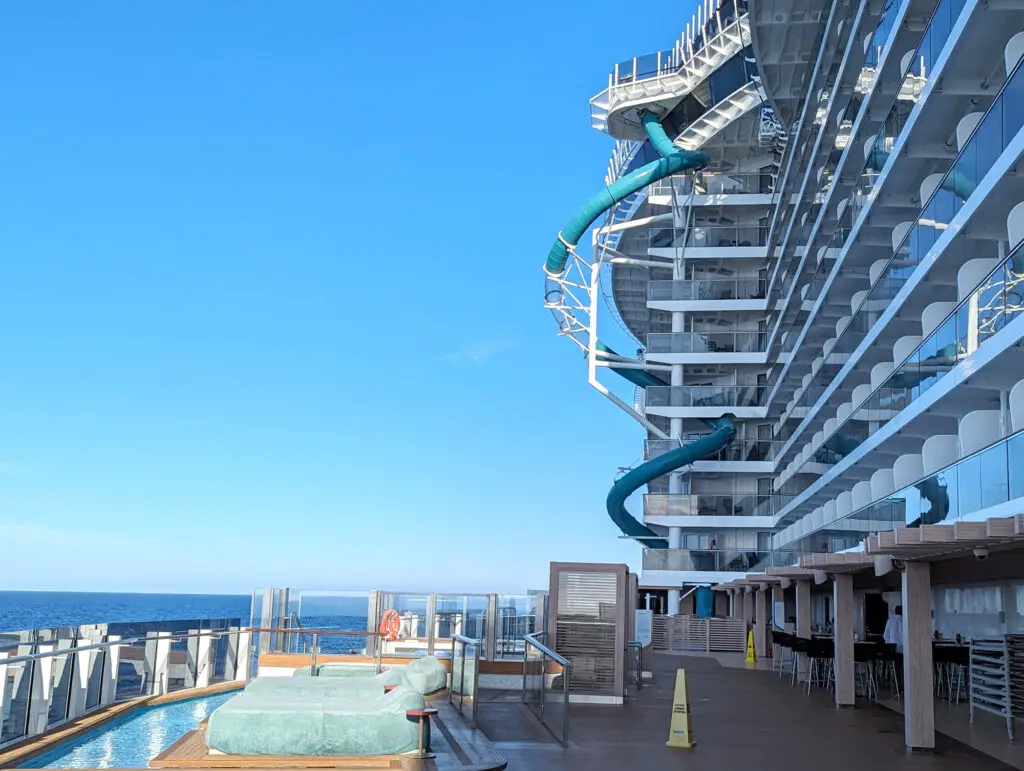 the drop slide on norwegian viva