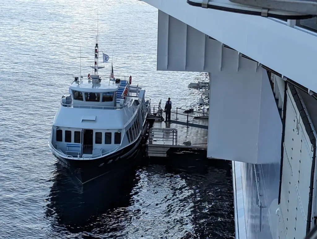 villefranche tender platform