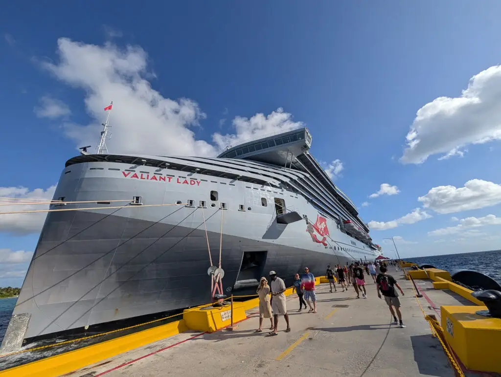 valiant lady docked at costa maya