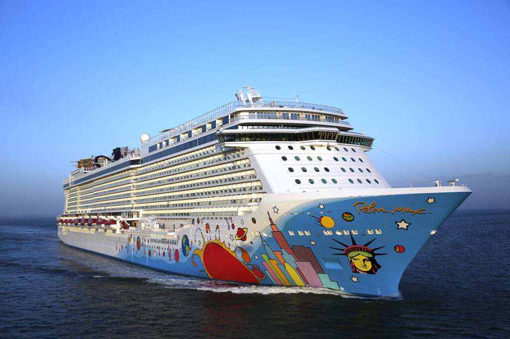 norwegian breakaway ship