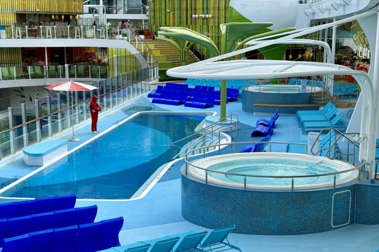 Royal Bay Pool on Icon of the Seas