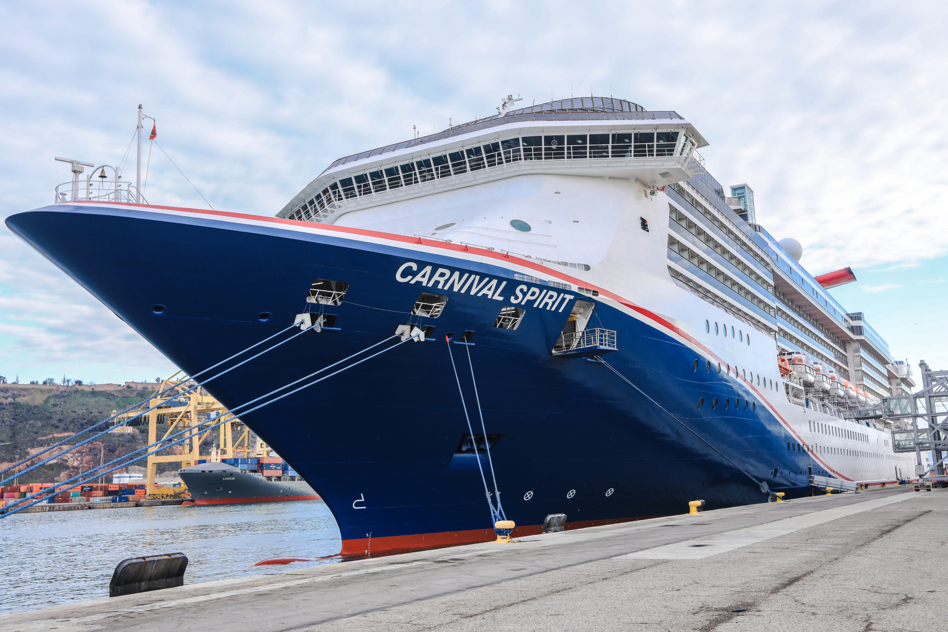 carnival spirit cruise ship in barcelona spain