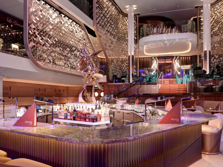 Celebritys Martini Bar