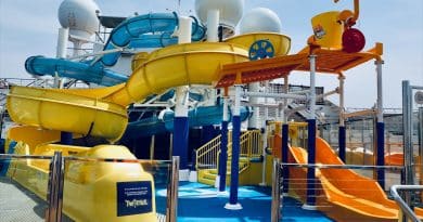 carnival valor waterworks