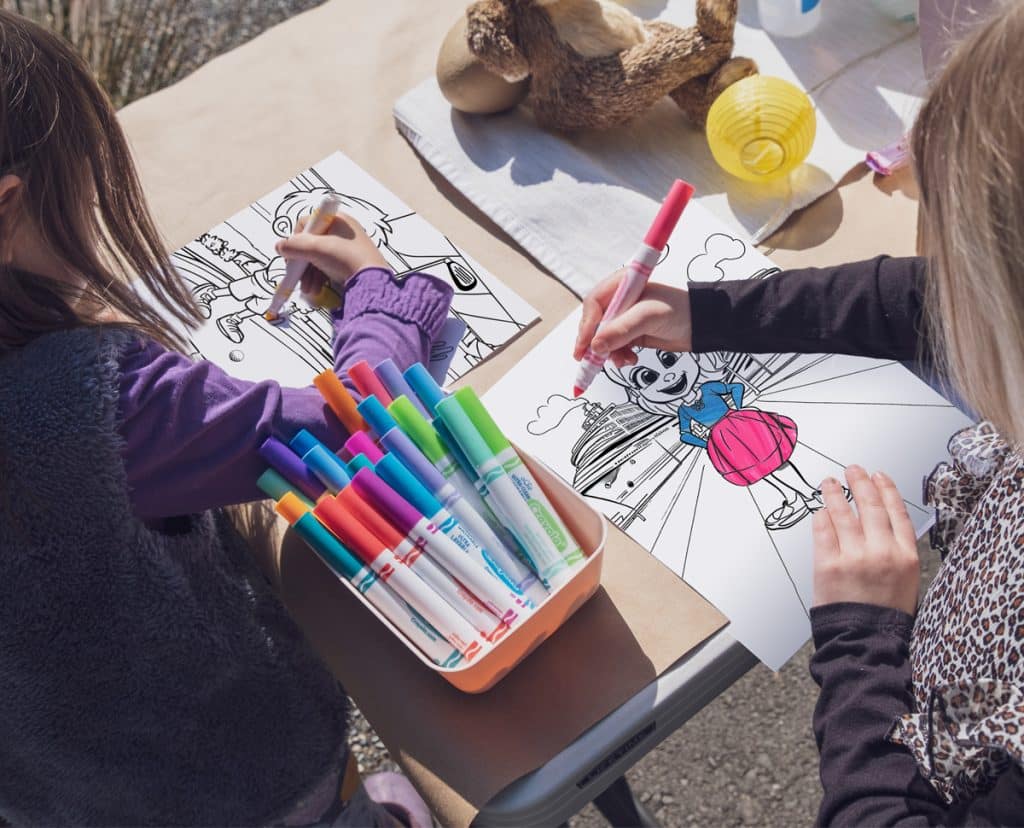 girls coloring cruise coloring book with markers