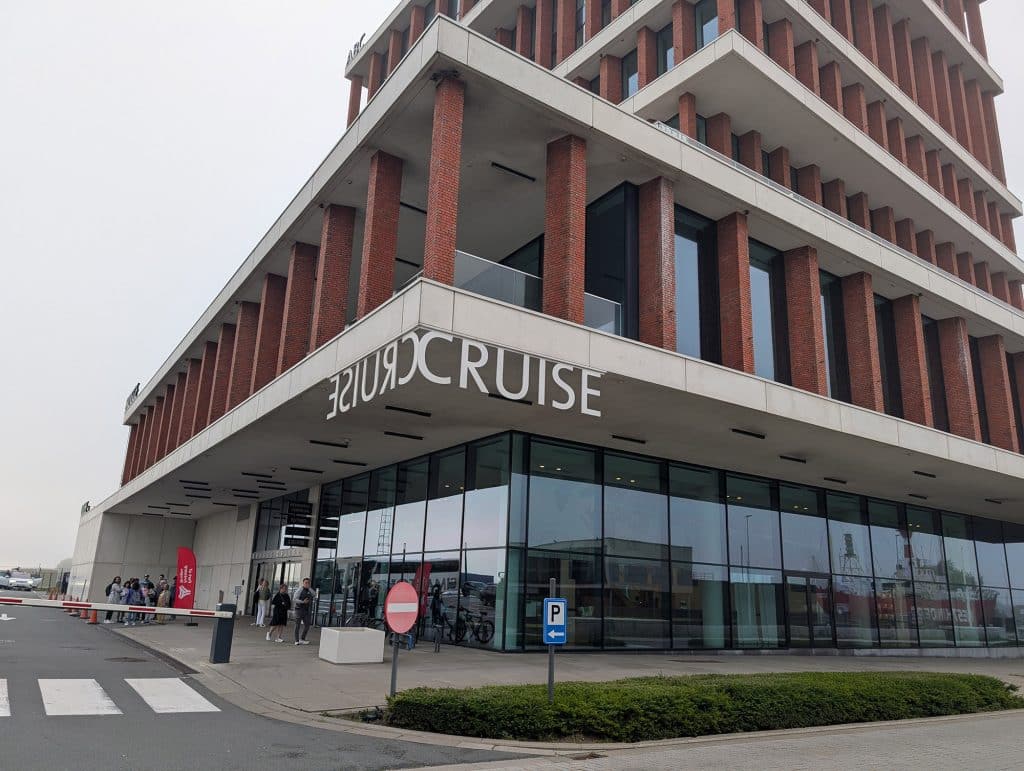 zeebruges cruise terminal