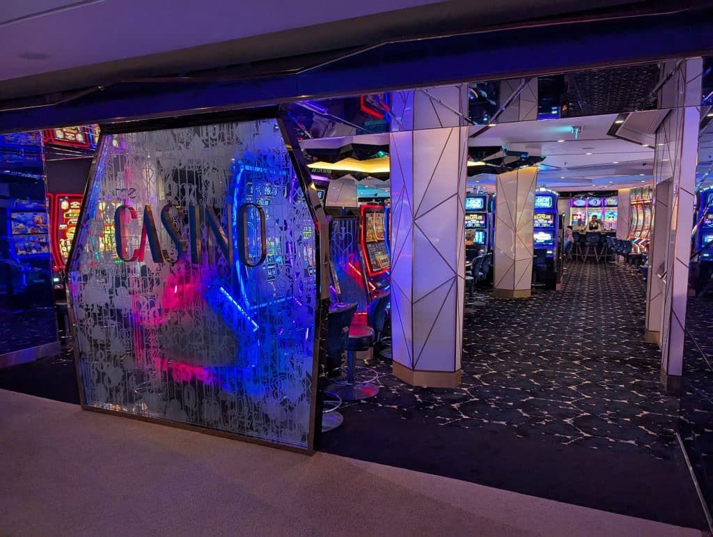 celebrity apex casino