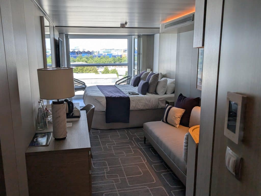 Celebrity Apex Cabin 7252