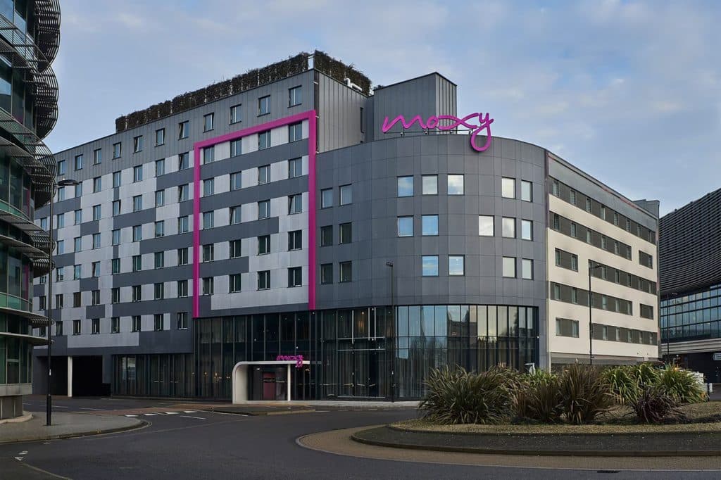 moxy hotel southampton exterior
