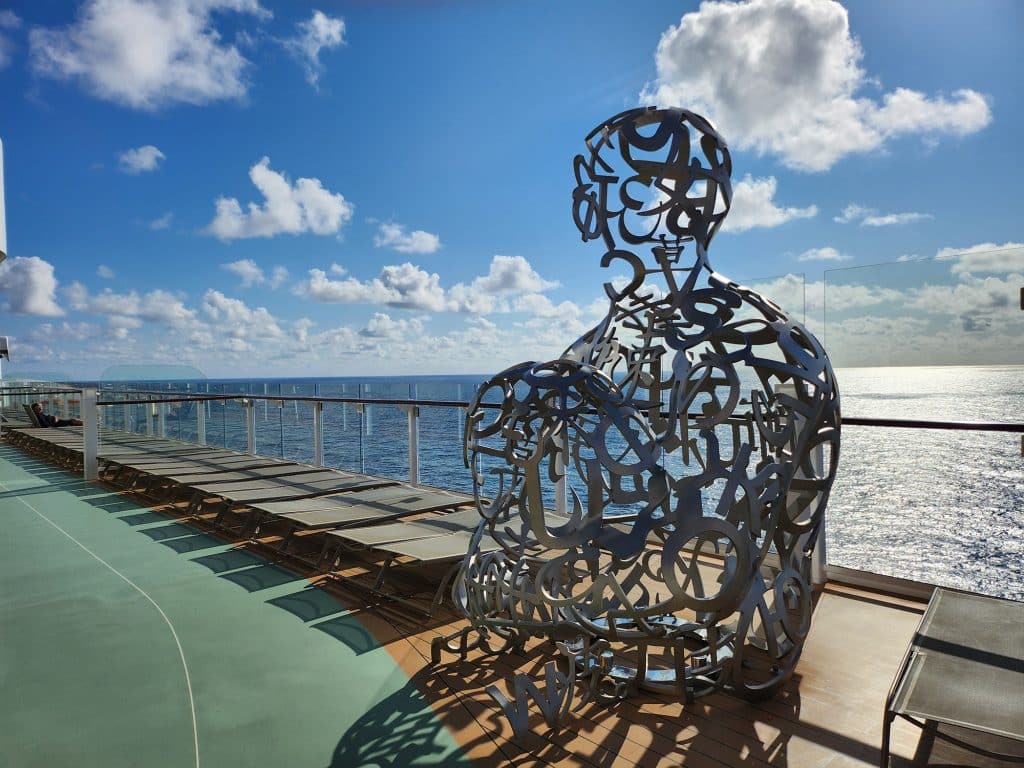 word man sculpture on celebrity apex