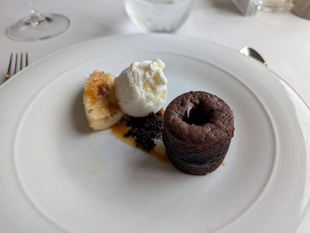 celebrity apex chocolate lava cake