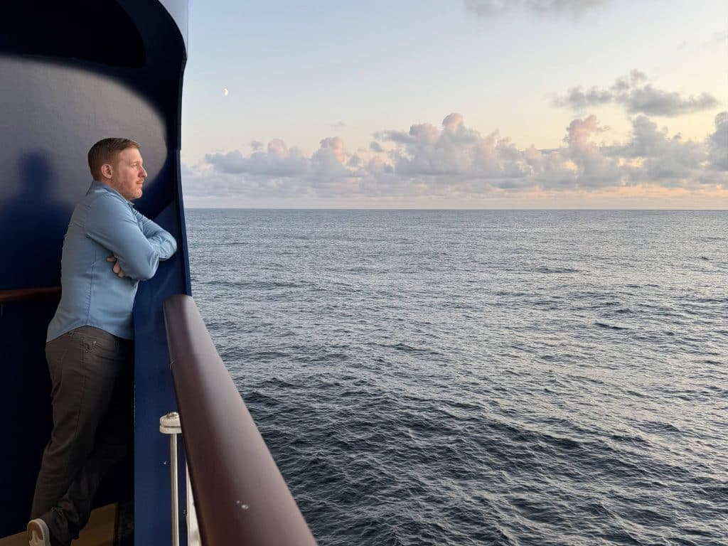 randy on celebrity apex at sunset