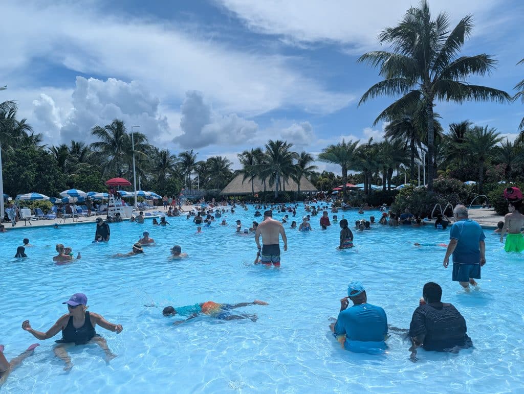 oasis lagoon as cococay