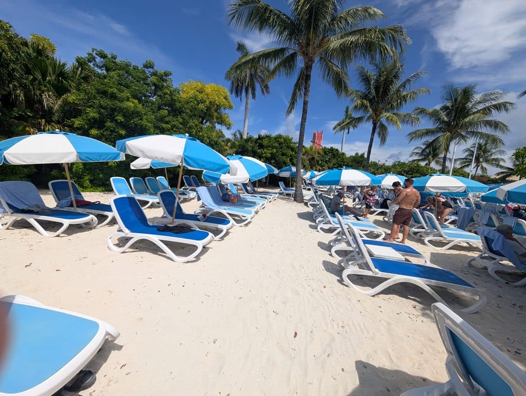 oasis lagoon chairs