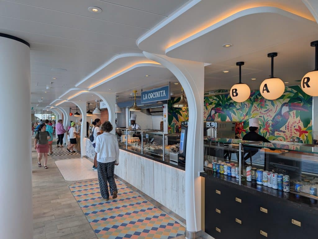 aquadome market food stalls