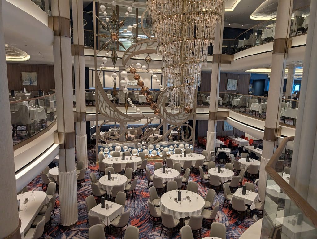 star of the seas main dining room