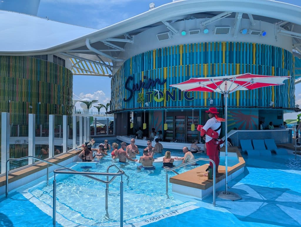 swim and tonic pool