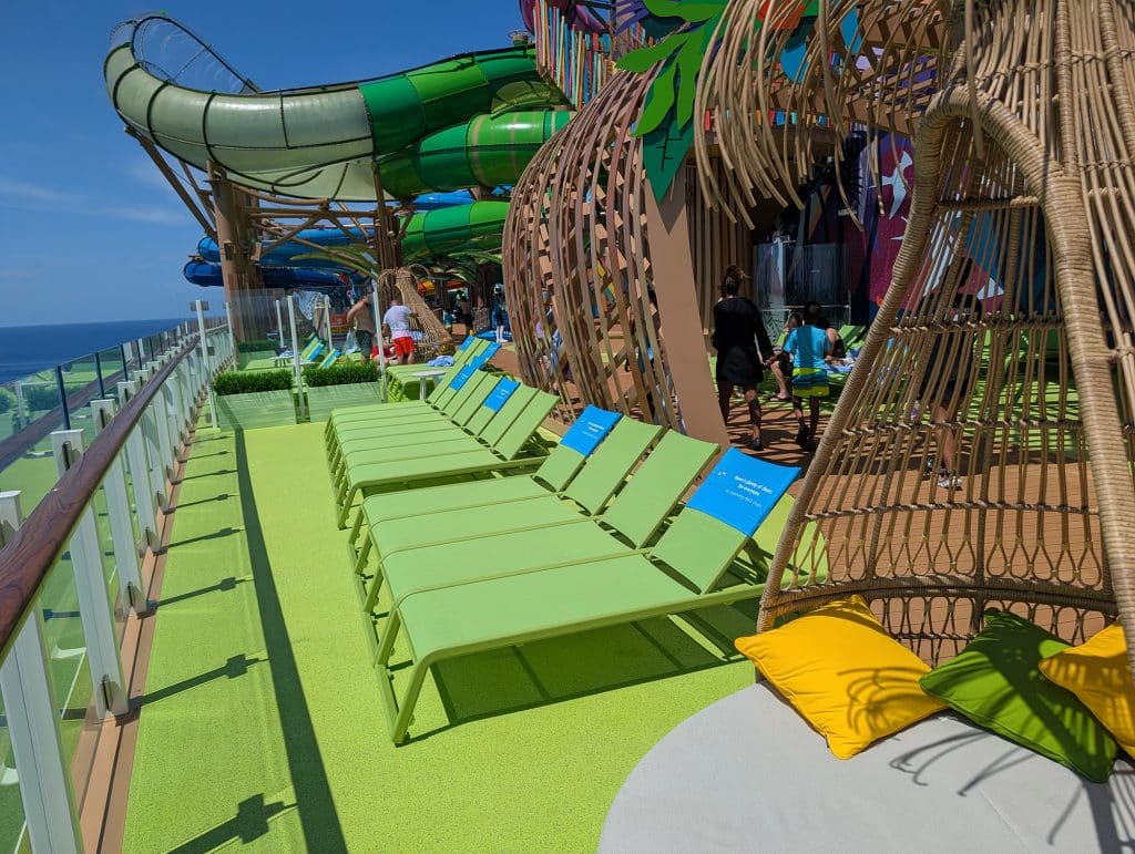 thrill island seating