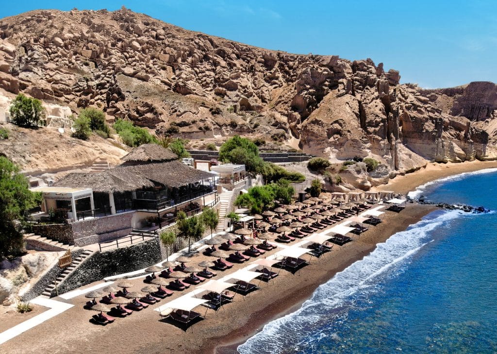 royal beach club santorini