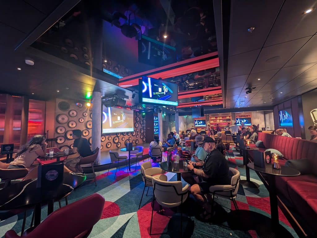 royal trivia in spotlight karaoke