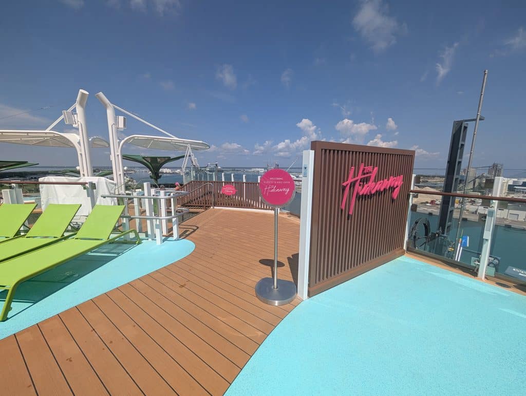 the hideaway sign on star of the seas