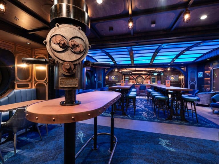 Disneys Periscope Pub