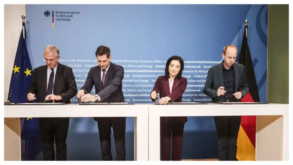 meyer werft shipyard signature